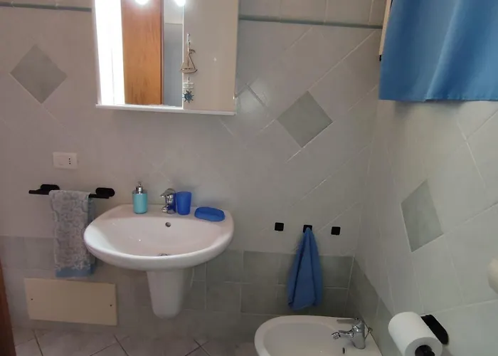 Meduse Daire Cala Gonone